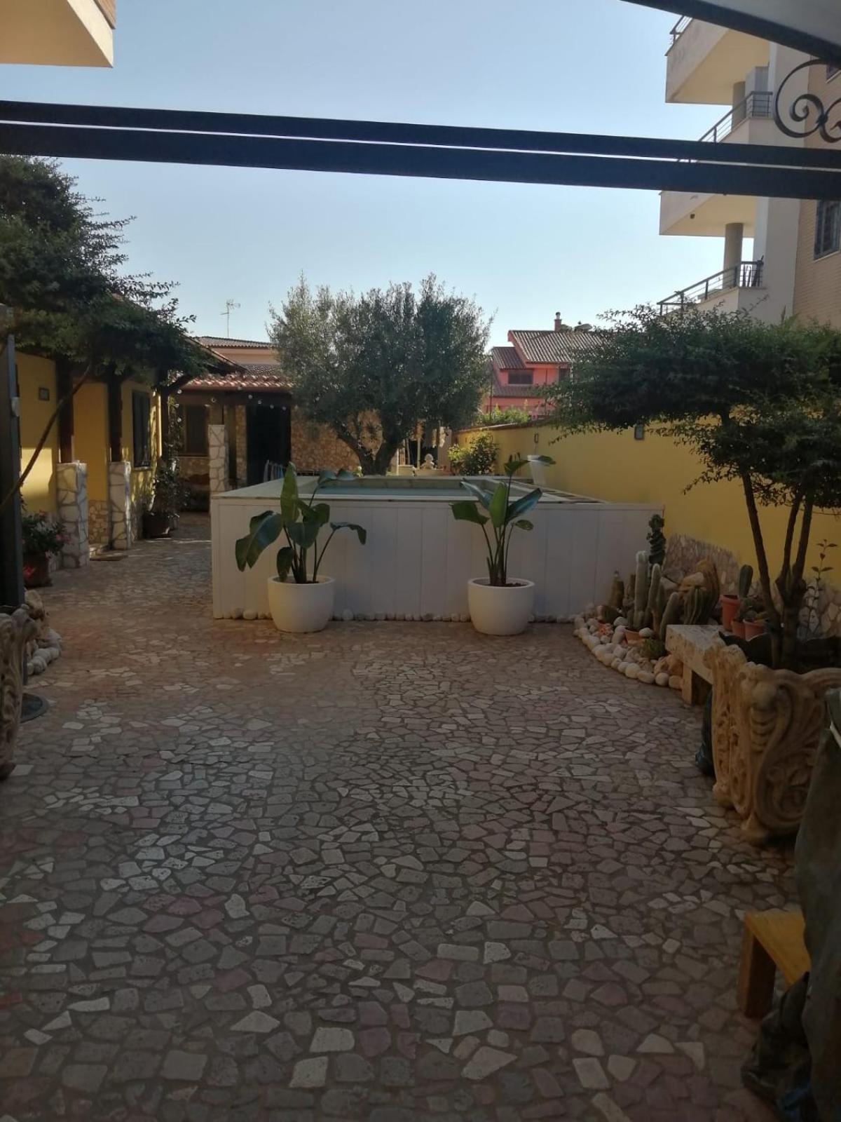 Hotel Eneahouse Fiumicino Exterior foto